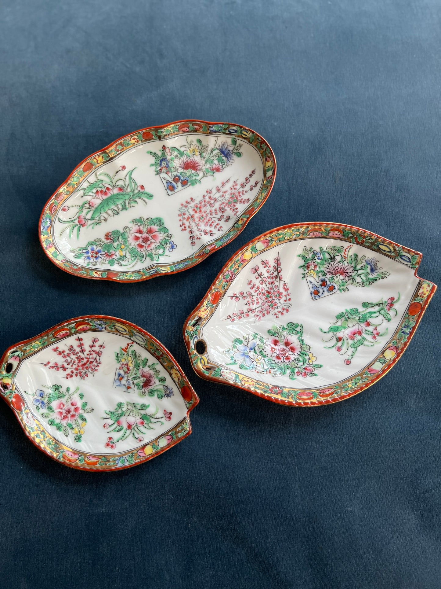 Oval Dishes