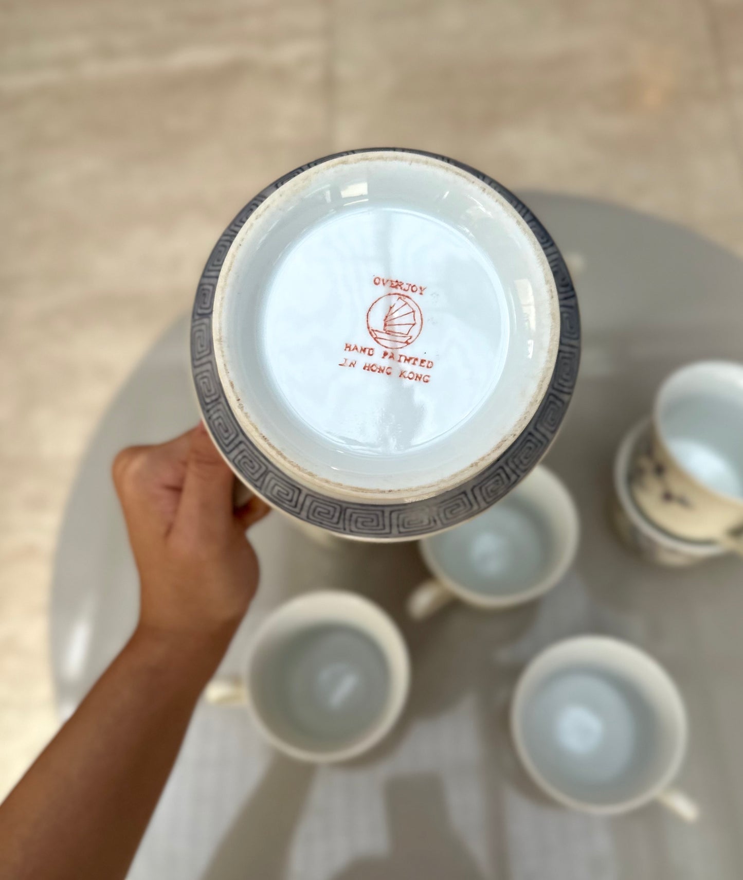 Jug + Cups