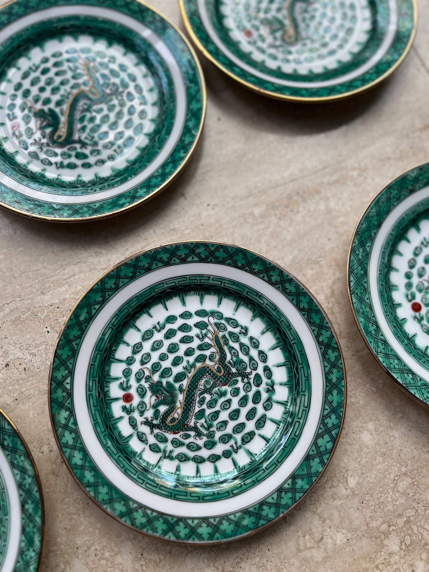 Dragon Plates