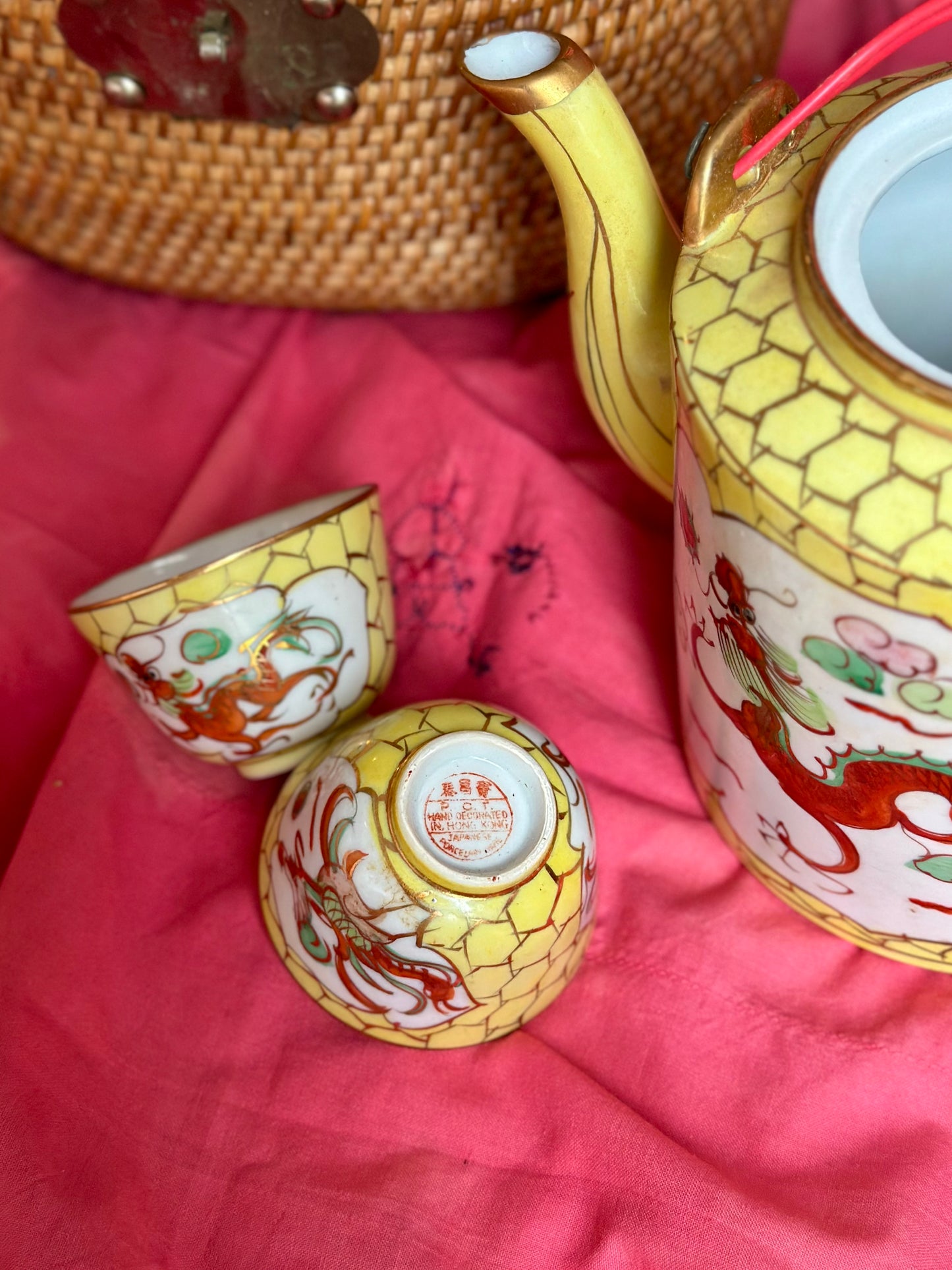 Tea Sets With Basket