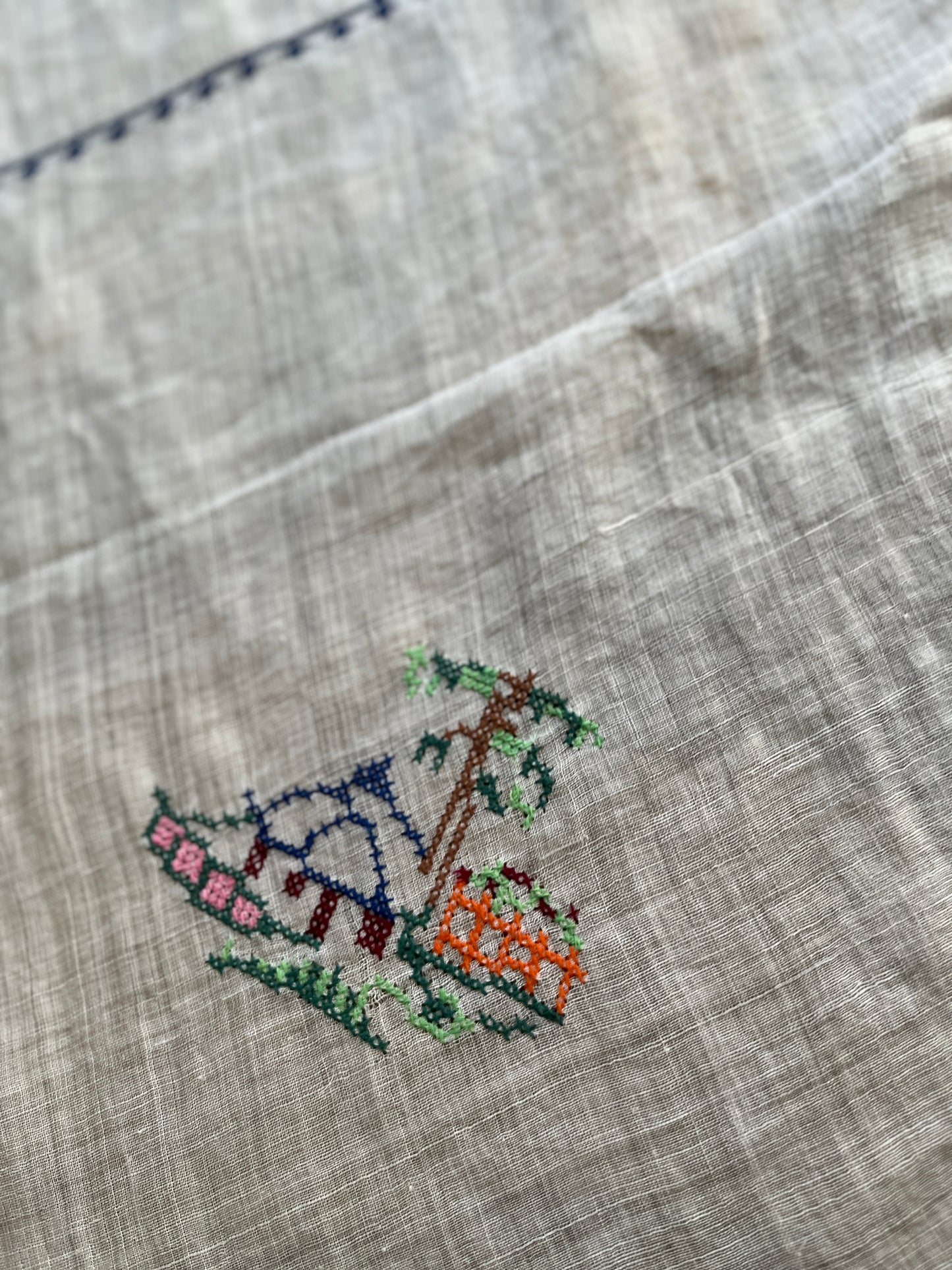 Pagoda Cotton Tablecloth Set