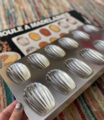 Madeleine Baking Pan