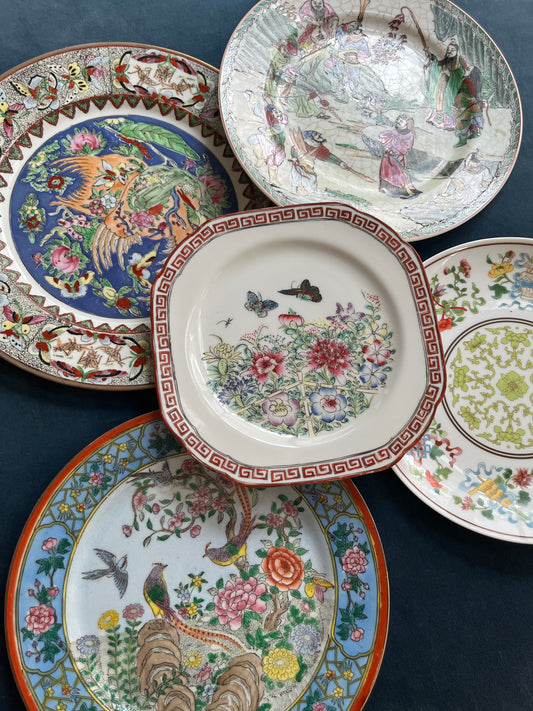 Round Serving Plates