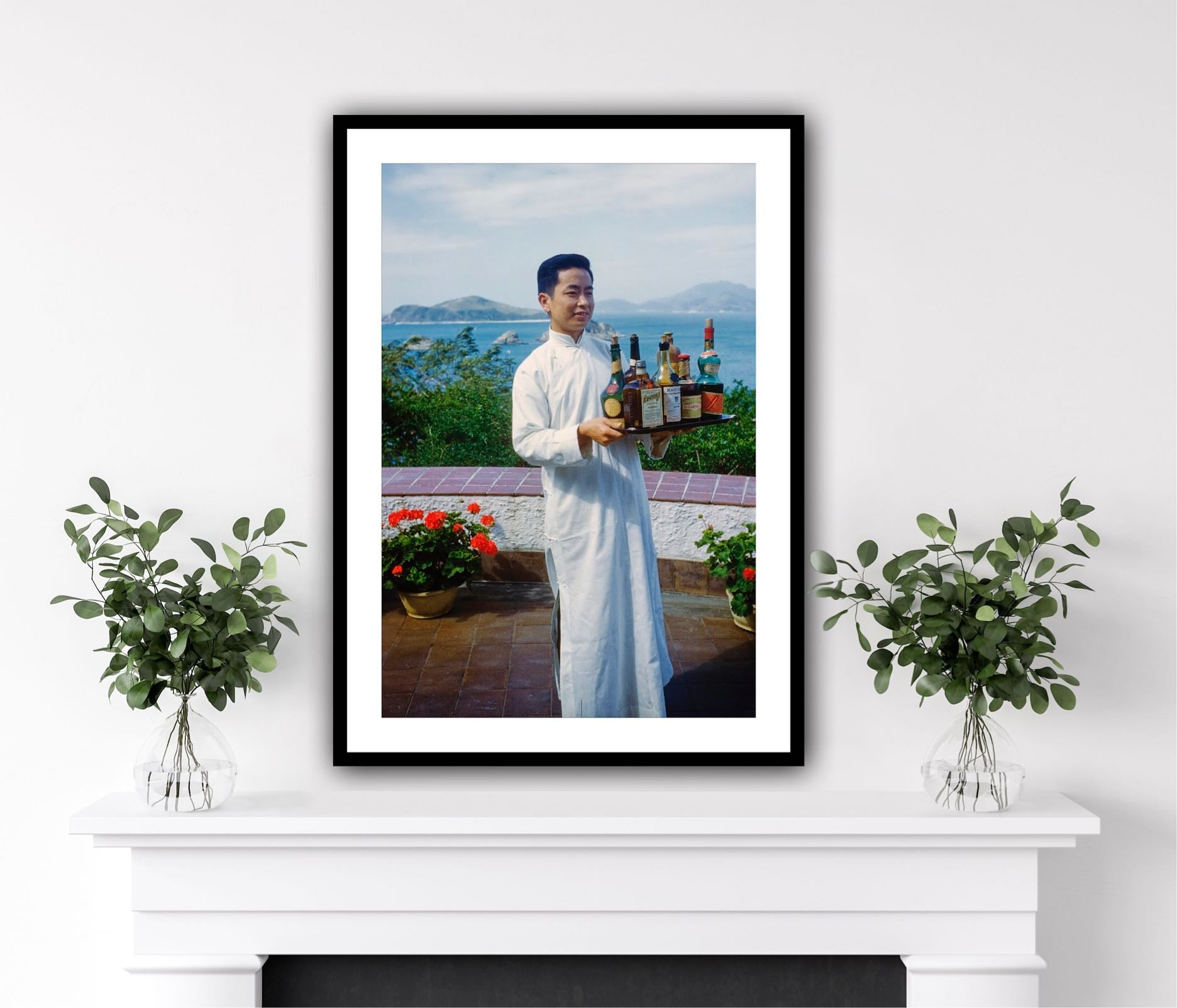 Drinks at The Lookout, Hong Kong, 1959